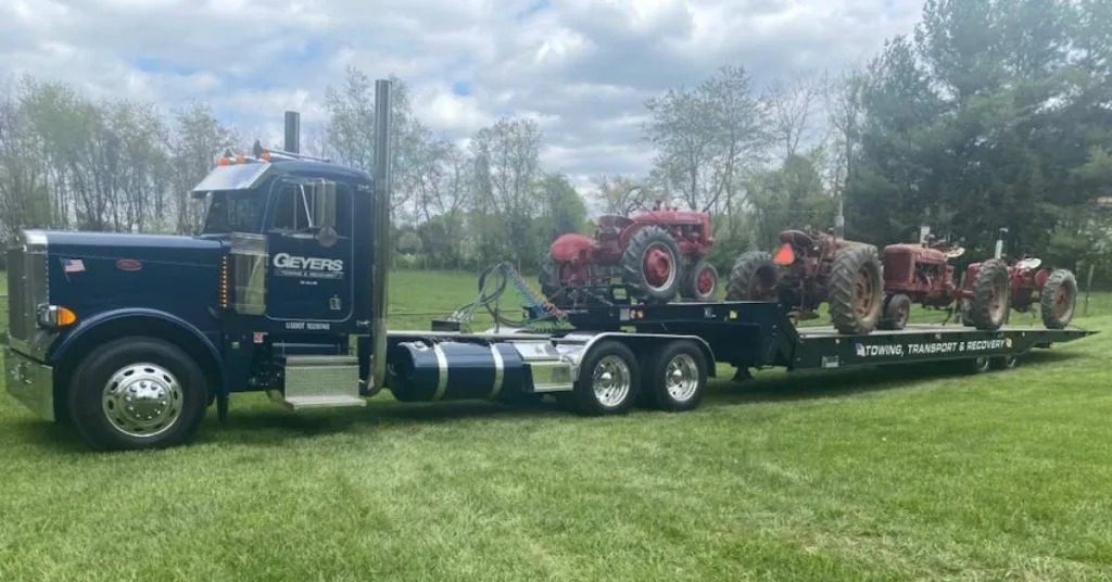 flatbed towing for farming tractors