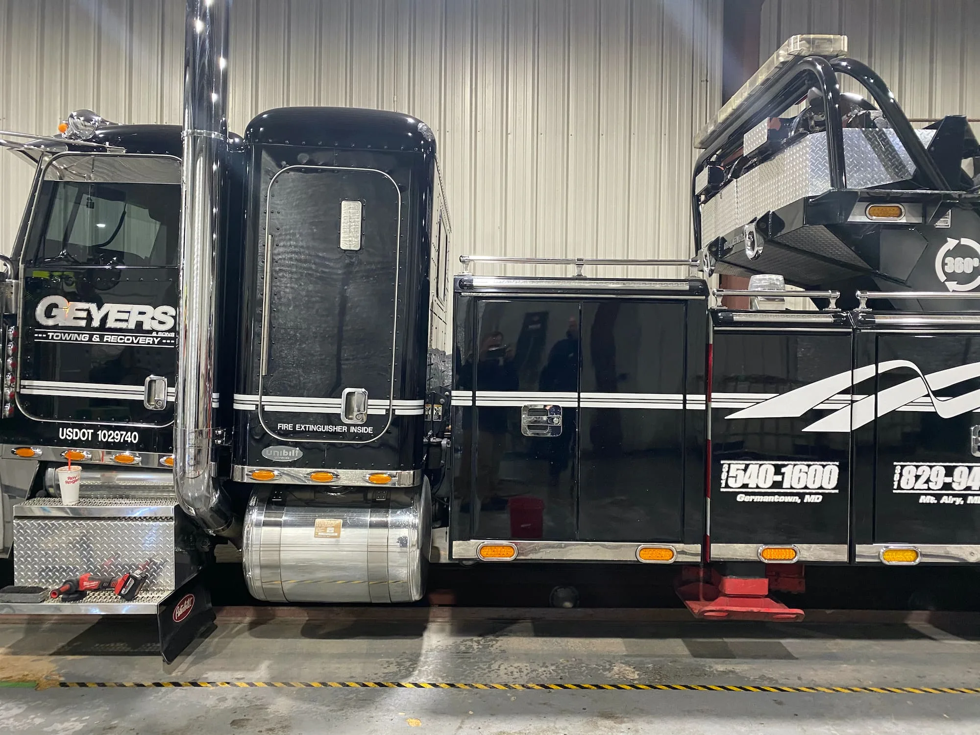 Geyers heavy recovery truck