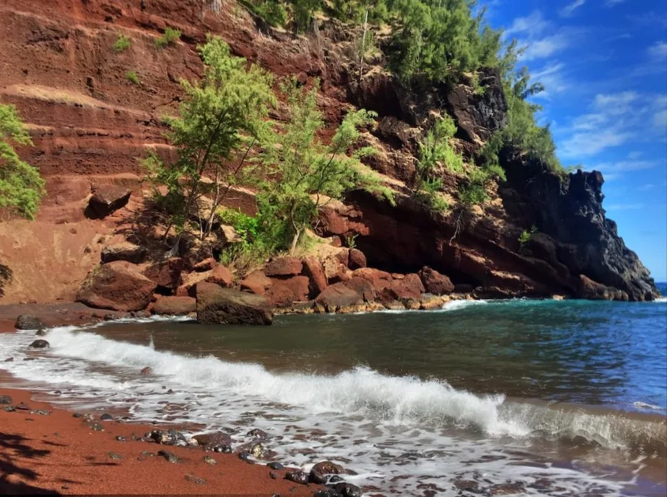 Kokee red sand beach hana