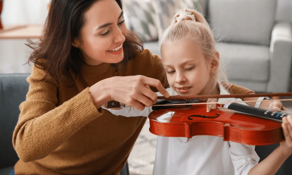 What Experts Want You to Know About Buying a Beginner Violin (Plus 5 Great Options) 3 beginning violin lessons