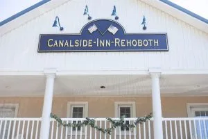 Canalside Inn
