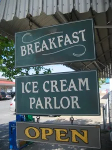 royal treat breakfast sign rehoboth beach delaware