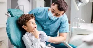 Stainless steel crown: kids' silver teeth